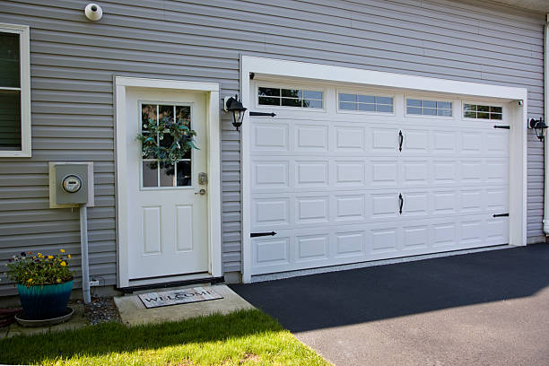 24/7 Emergency Garage Door Panel Replacement experts in Kingfisher, OK